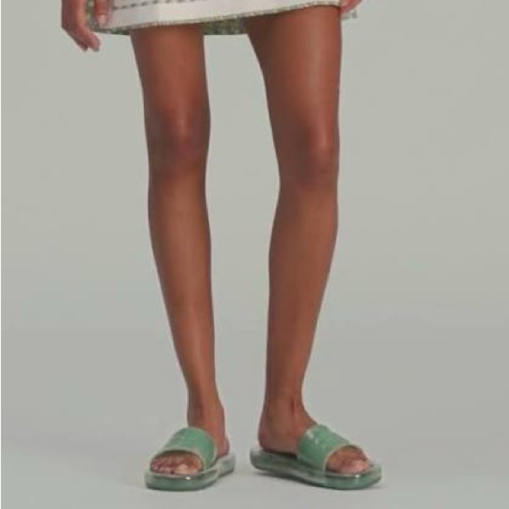 Tory Burch Bubble Jelly Slides